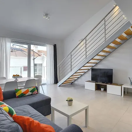 Casa Sebastiano شقة بيروغ